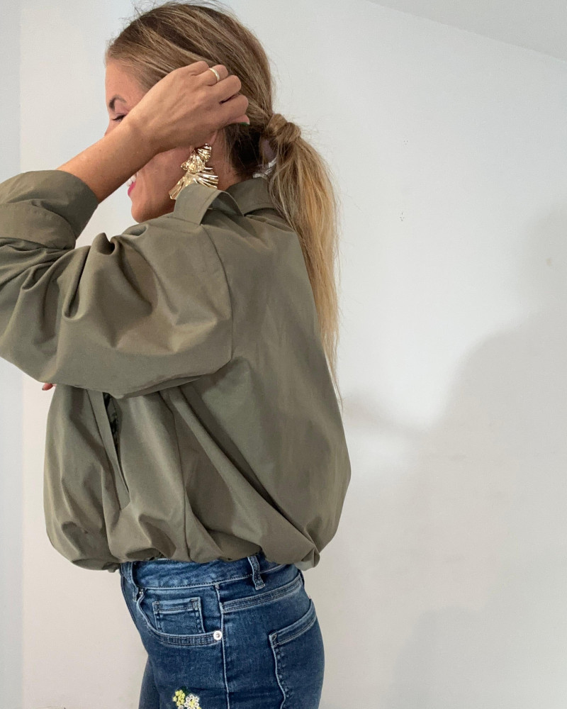 Gabardina corta Moly