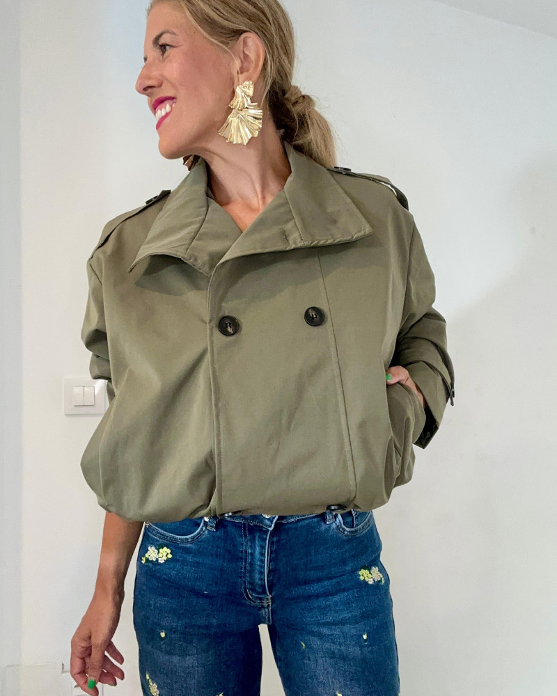 Gabardina corta Moly