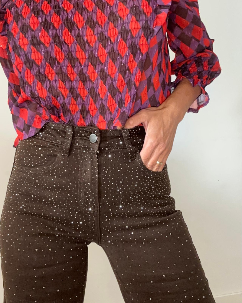 Jeans brillo chocolate
