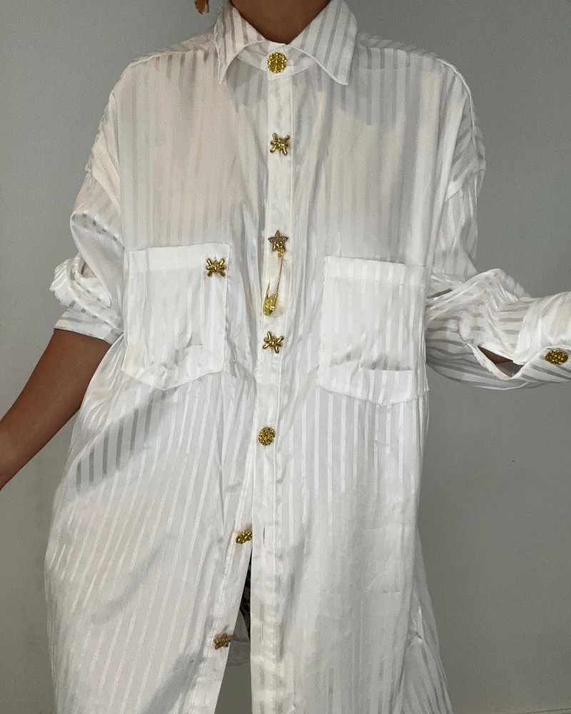 Camisa blanca abalorios