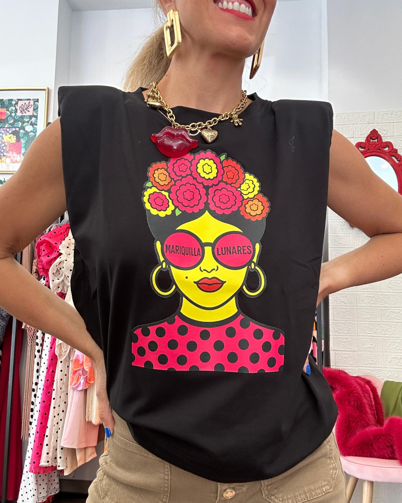 Camiseta Mariquilla Gafas Hombreras