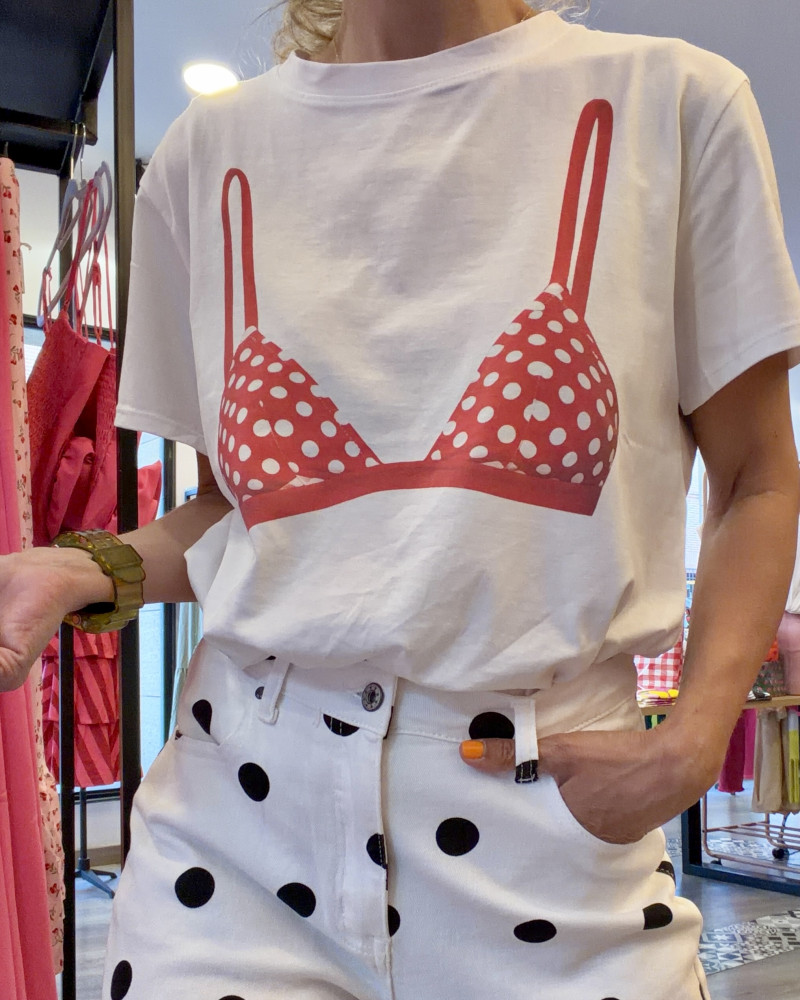 Camiseta bikini lunares