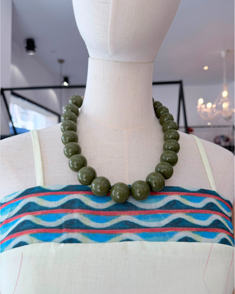 Collar bolas Bahía