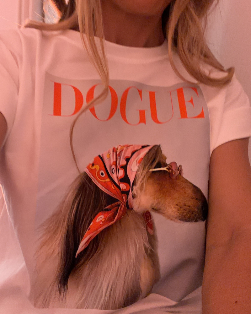 Camiseta DOGUE