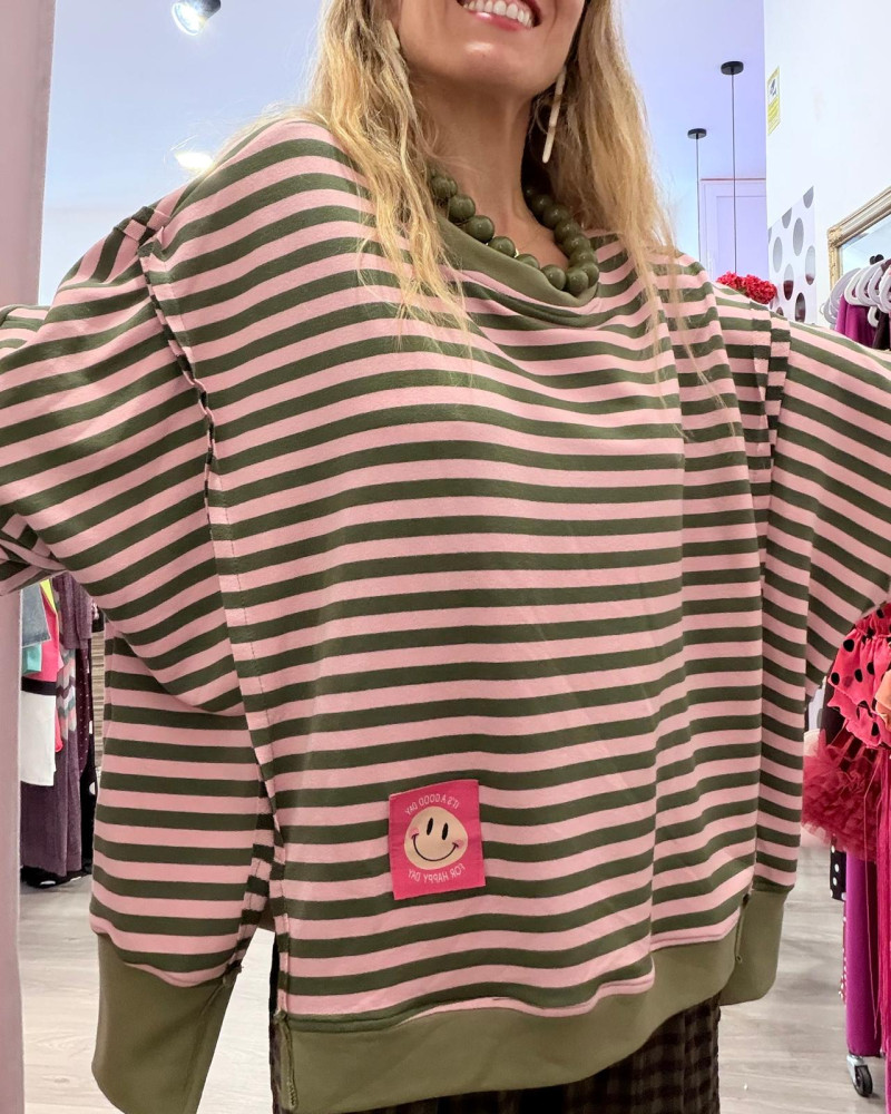Sudadera smile rayas