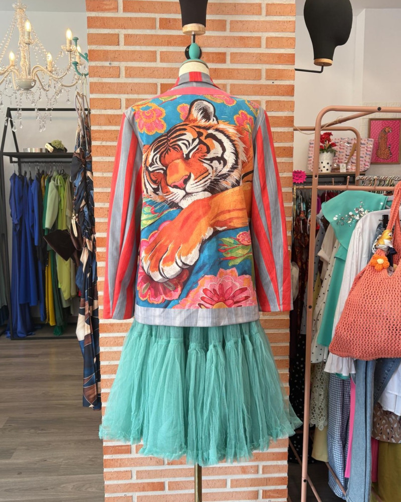 Blazer estampado tigre