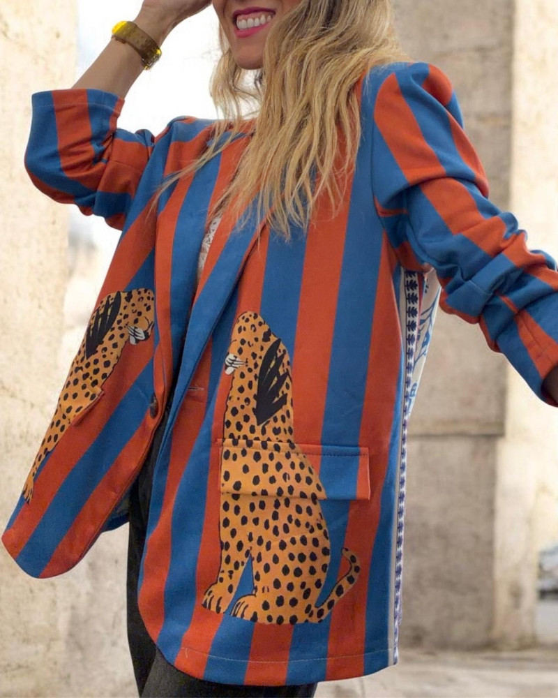 Blazer ante leopardos